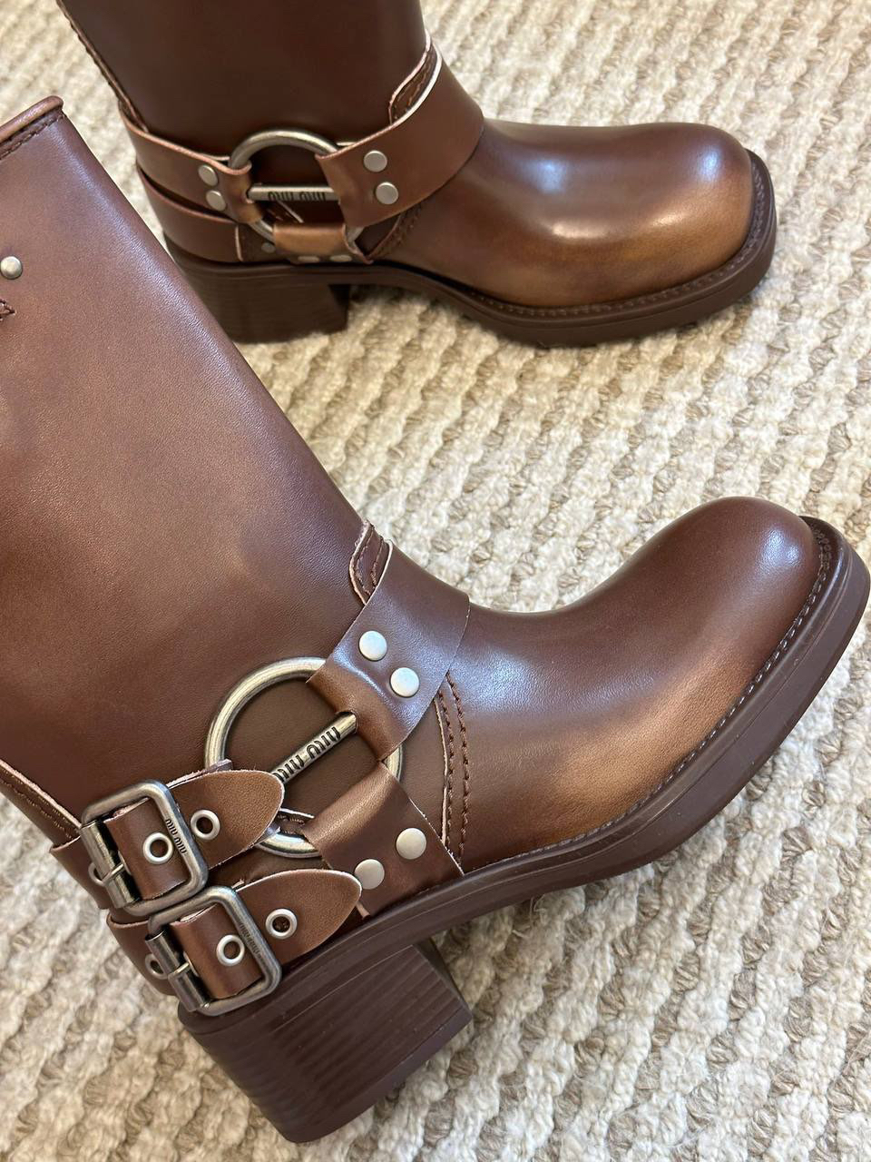 САПОГИ MIU MIU детальное фото