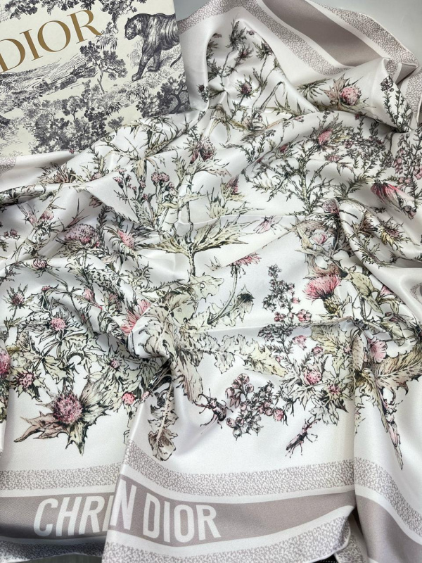 ПЛАТОК CHRISTIAN DIOR фото