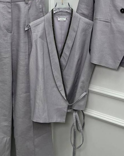 ЖИЛЕТ BRUNELLO CUCINELLI детальное фото