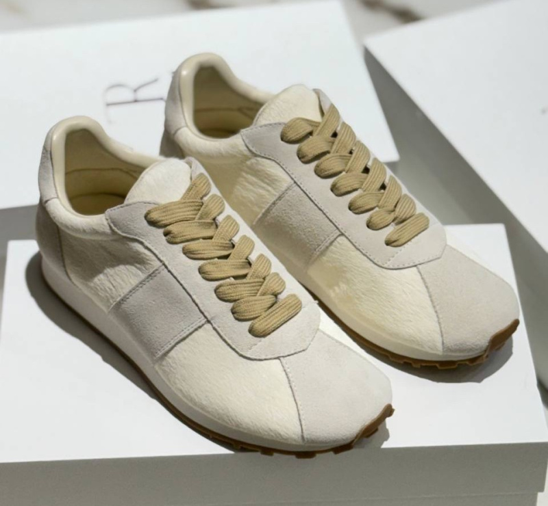 КРОССОВКИ THE ROW фото