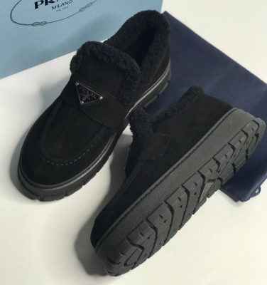 ЛОФЕРЫ PRADA фото