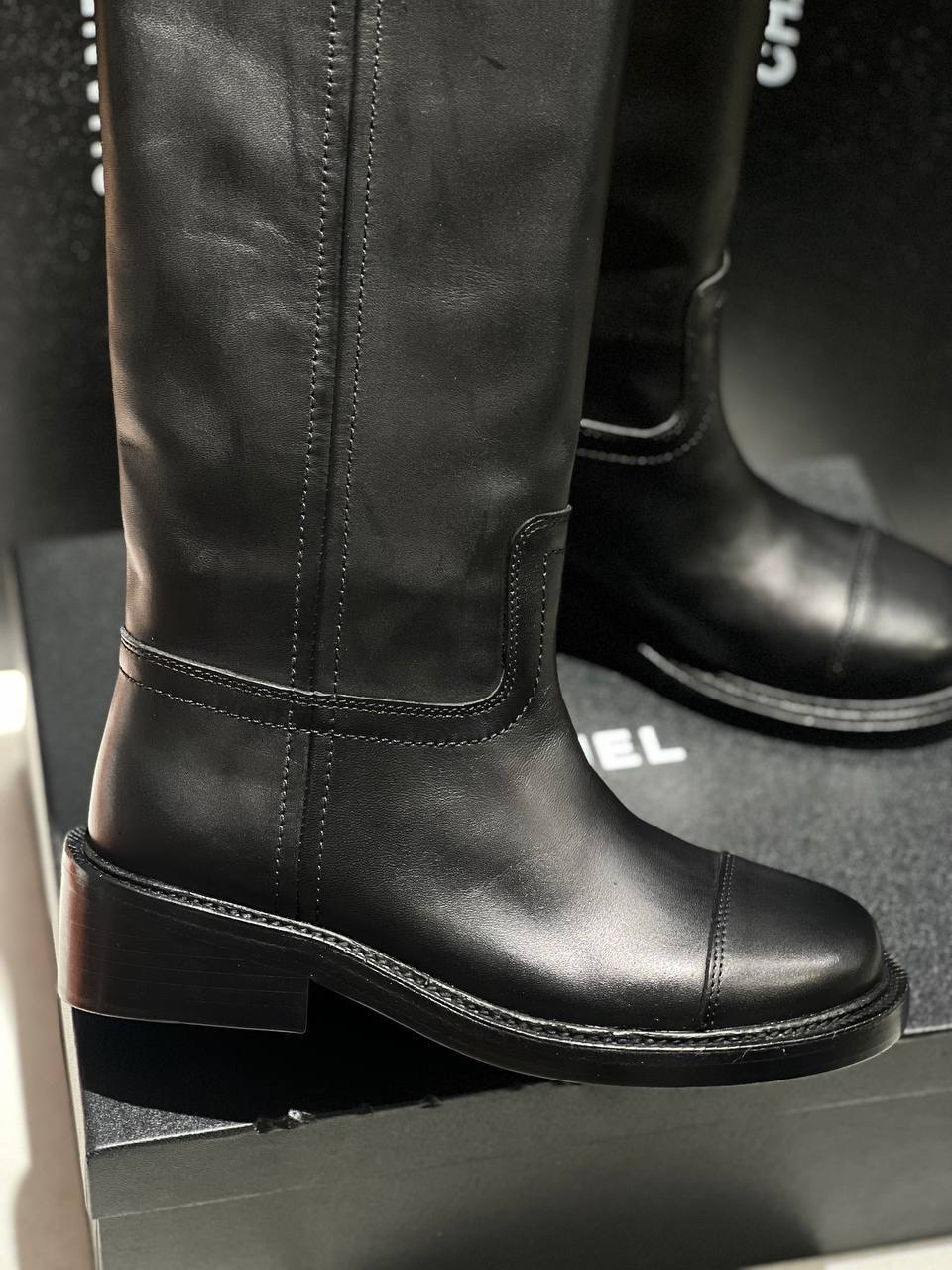 САПОГИ CHANEL детальное фото