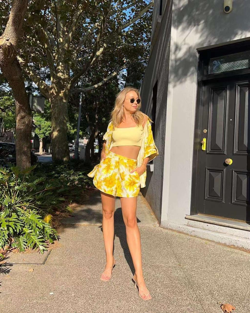 КОСТЮМ ALEMAIS детальное фото