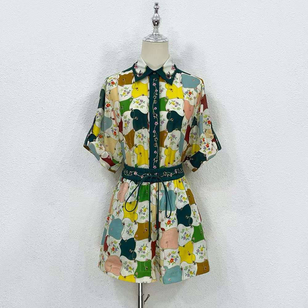 КОСТЮМ ALEMAIS детальное фото