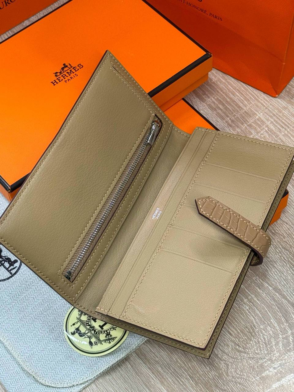 КОШЕЛЕК HERMES детальное фото