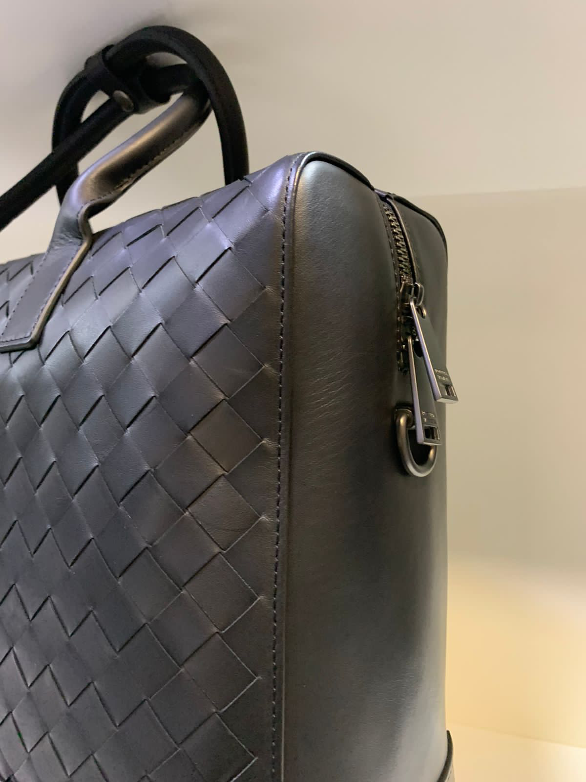 МУЖСКОЙ ПОРТФЕЛЬ BOTTEGA VENETA детальное фото