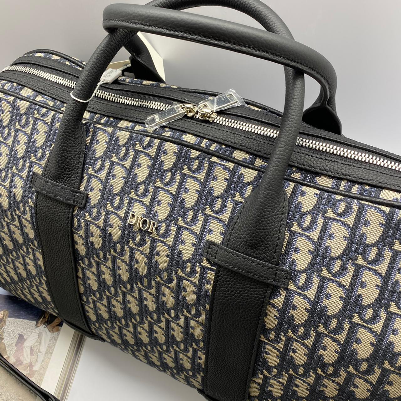ДОРОЖНАЯ СУМКА CHRISTIAN DIOR детальное фото