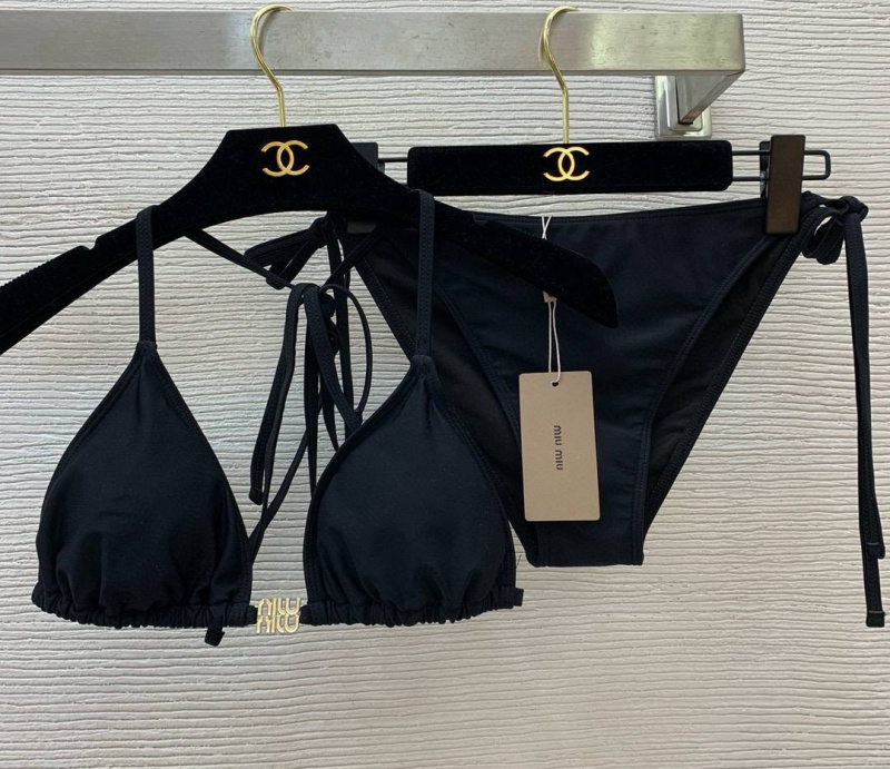 КУПАЛЬНИК MIU MIU фото