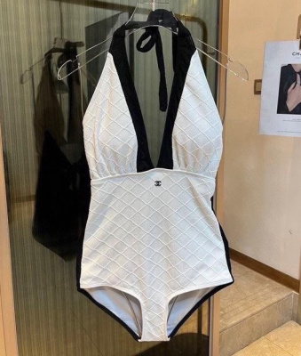 КУПАЛЬНИК CHANEL фото