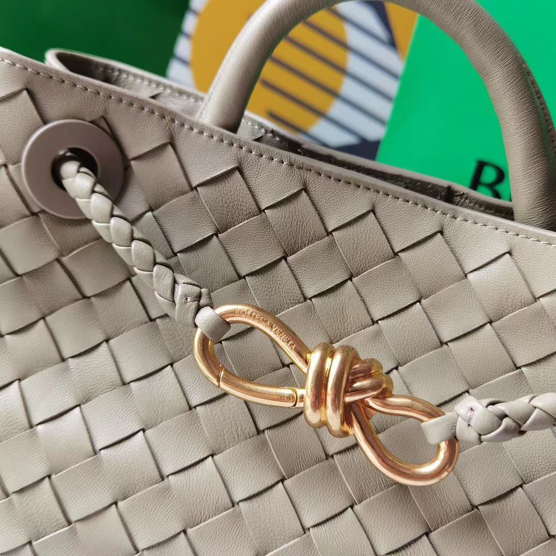 СУМКА BOTTEGA VENETA детальное фото