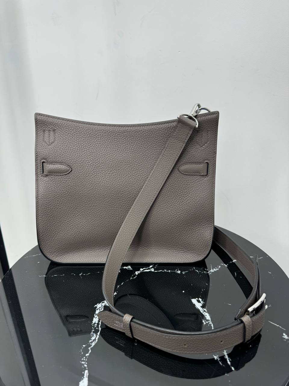МУЖСКАЯ СУМКА МЕССЕНДЖЕР HERMES детальное фото