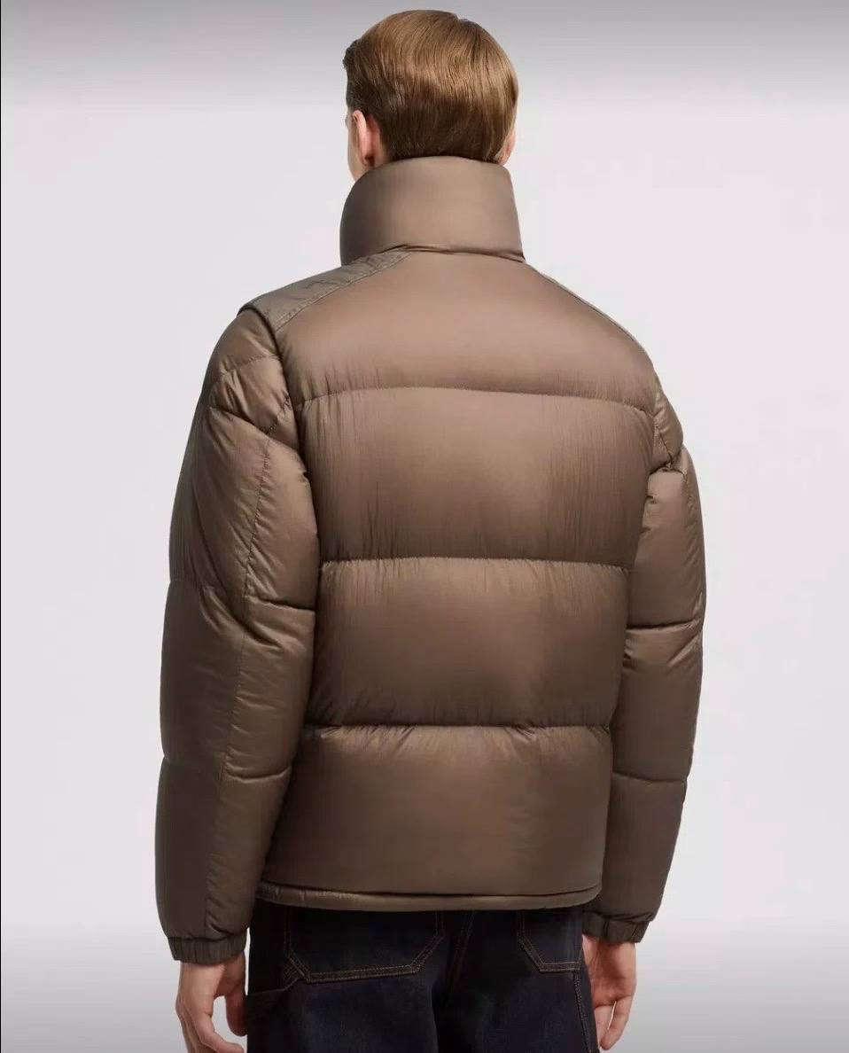 МУЖСКОЙ ПУХОВИК ДВУСТОРОННИЙ MONCLER детальное фото