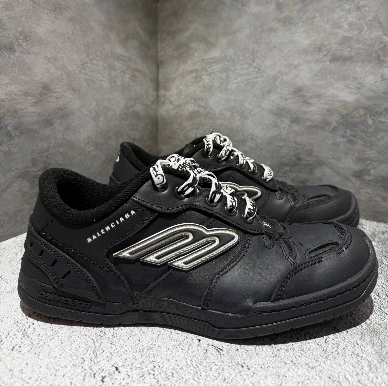 КРОССОВКИ BALENCIAGA детальное фото