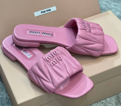 ШЛЕПКИ MIU MIU фото