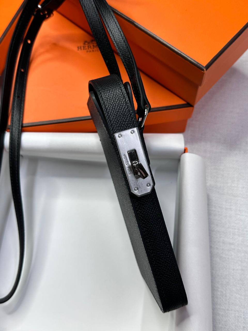 СУМКА ДЛЯ ТЕЛЕФОНА HERMES детальное фото