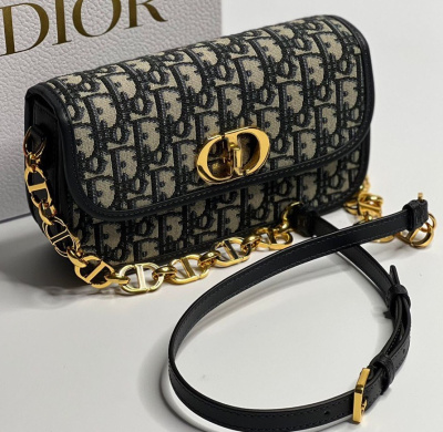 СУМКА CHRISTIAN DIOR фото