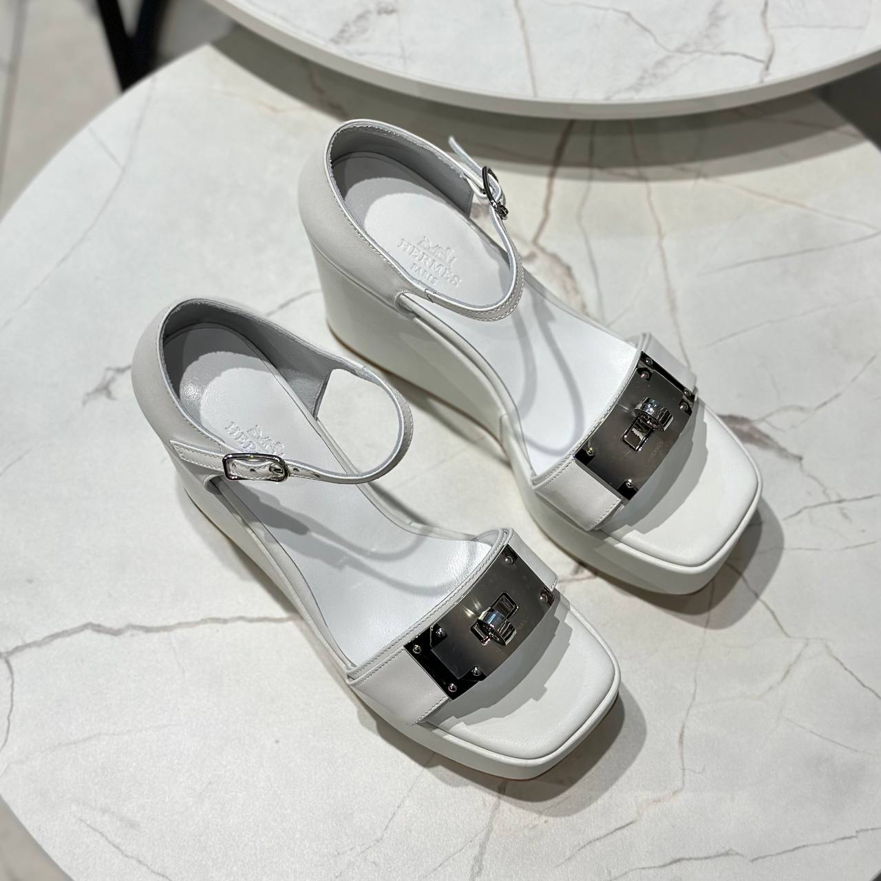 БОСОНОЖКИ HERMES детальное фото