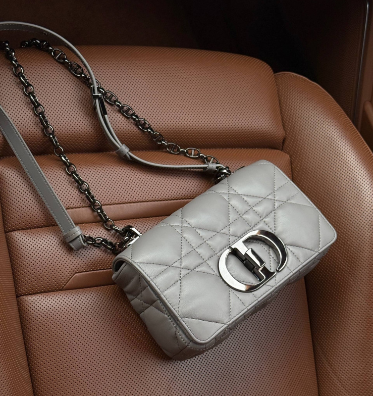 СУМКА CHRISTIAN DIOR фото
