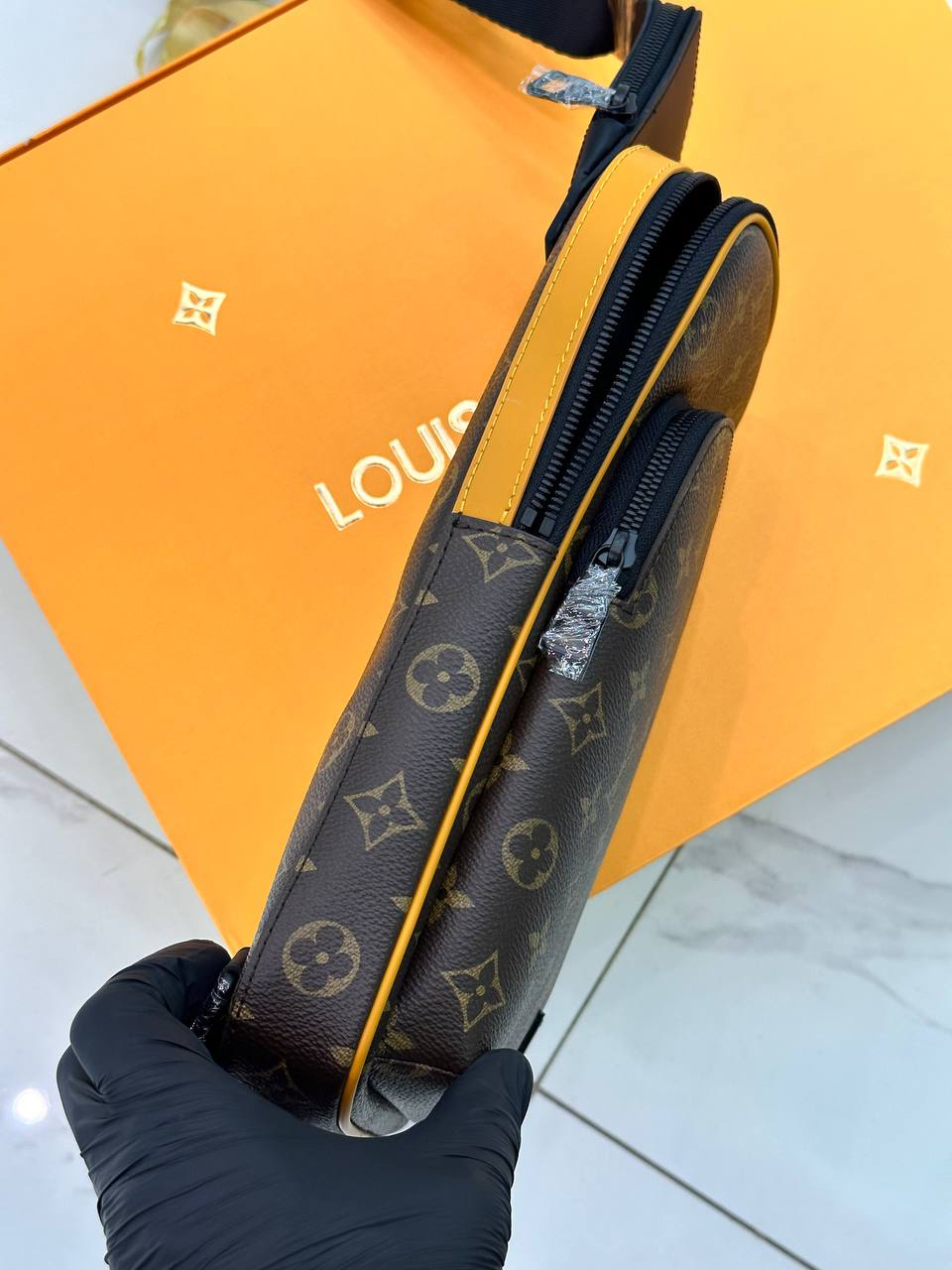 МУЖСКАЯ СУМКА СЛИНГ LOUIS VUITTON детальное фото