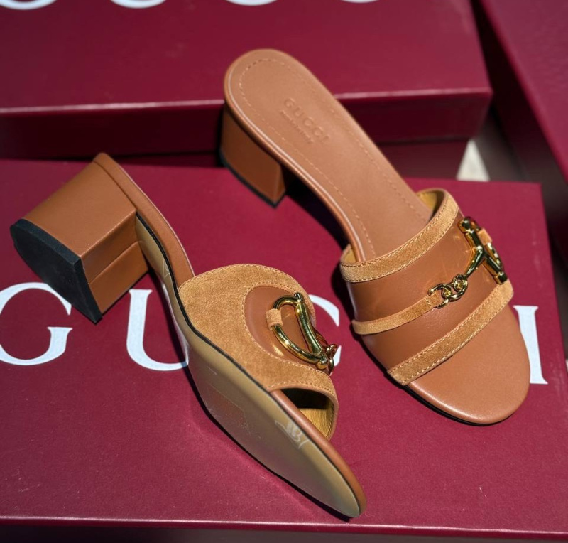 ШЛЕПКИ GUCCI фото