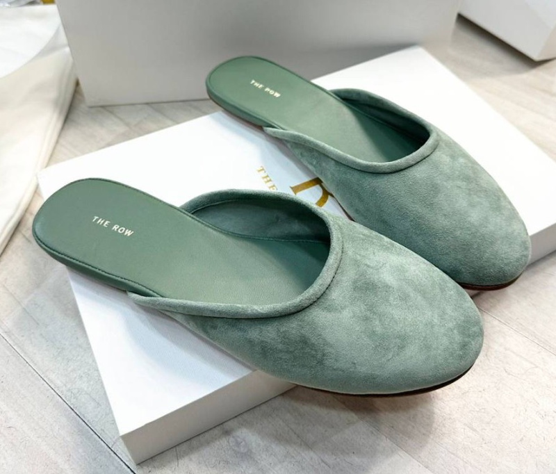 ШЛЕПКИ THE ROW фото