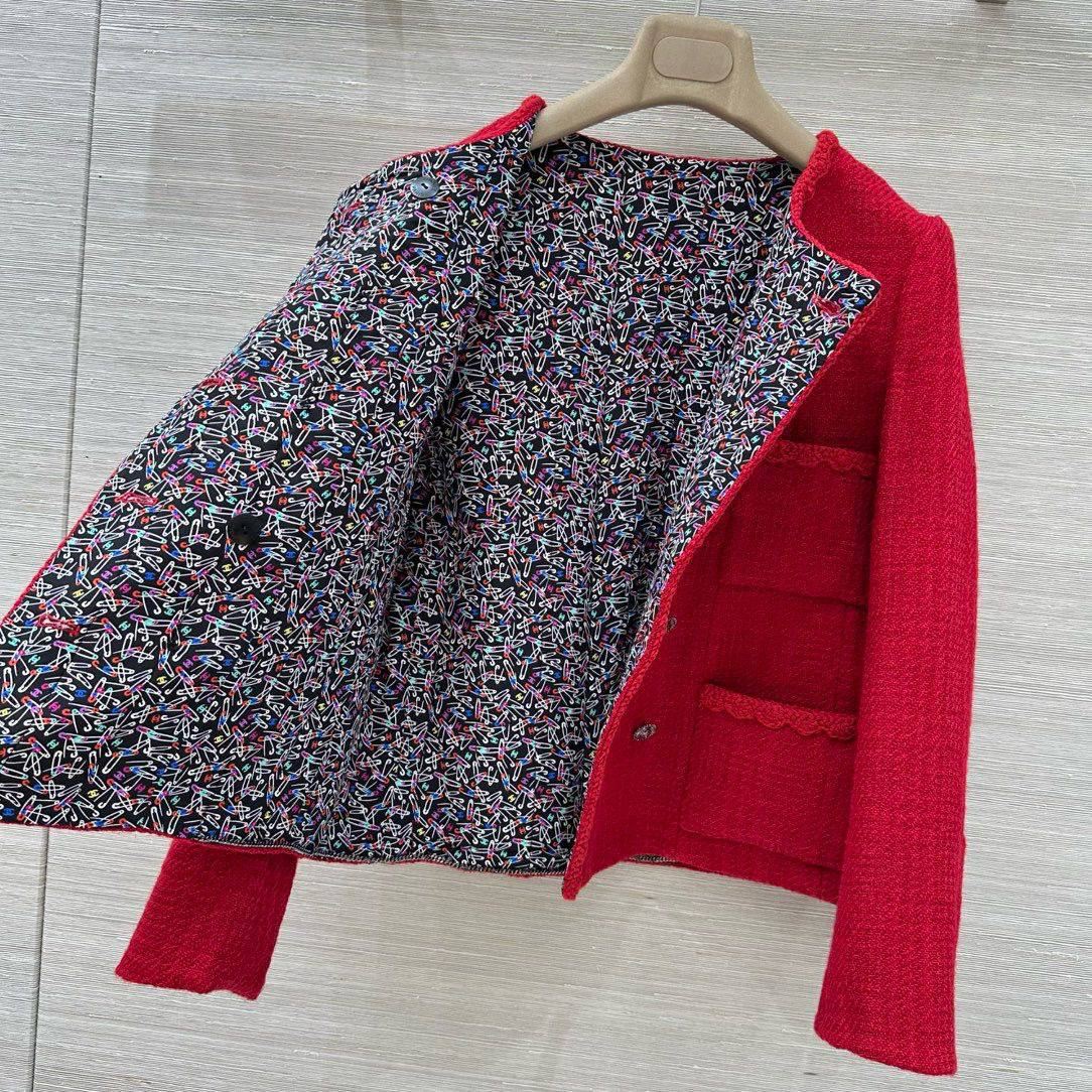 КОСТЮМ CHANEL детальное фото