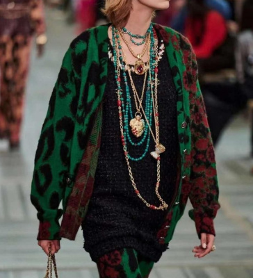 КАРДИГАН CHANEL фото