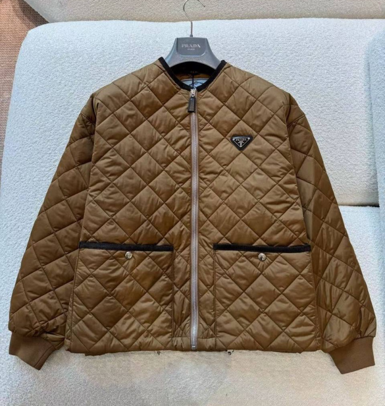 КУРТКА PRADA фото