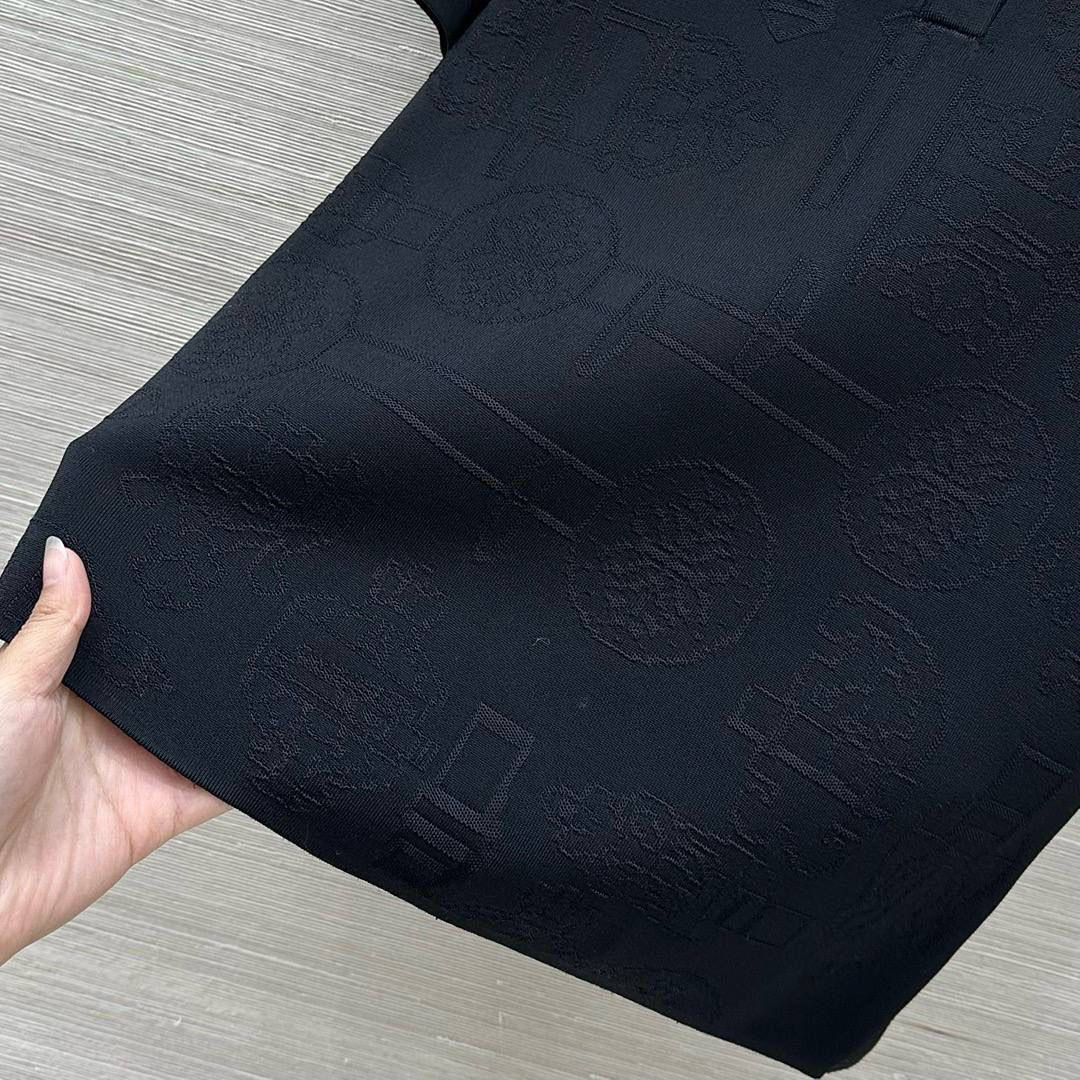 ФУТБОЛКА HERMES детальное фото