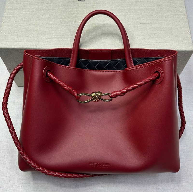 СУМКА BOTTEGA VENETA фото