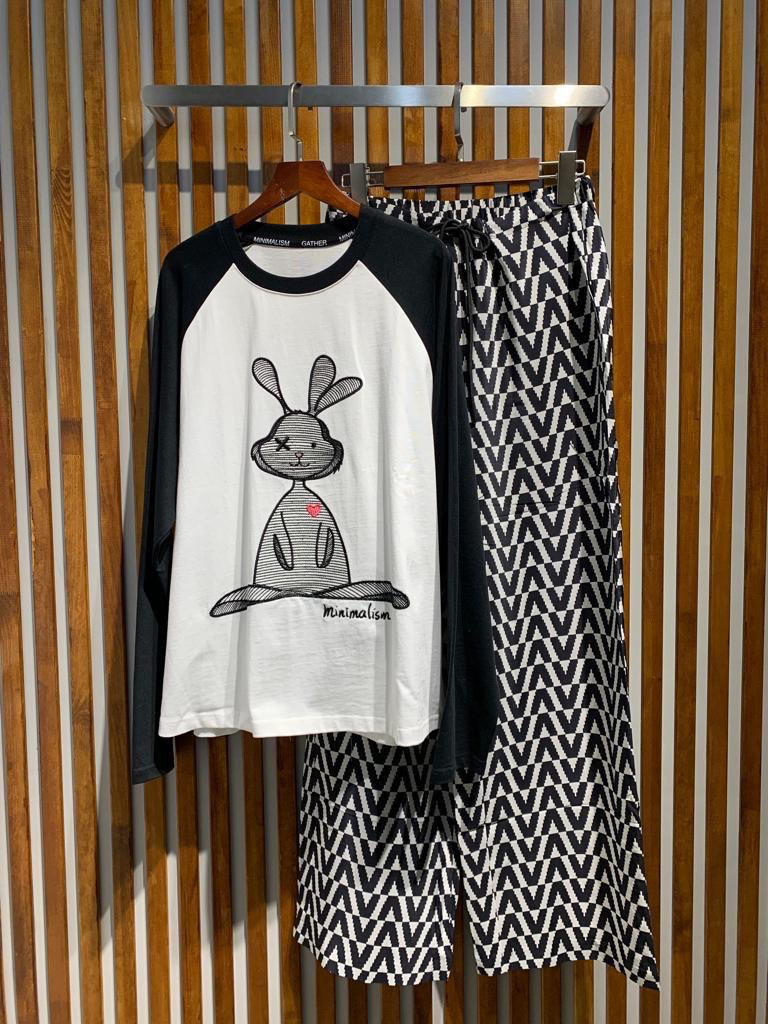 КОФТА MINIMALISM детальное фото