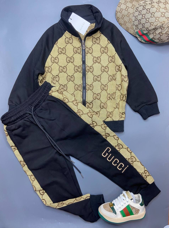 КОСТЮМ GUCCI в интернет магазине Люкс Мск КОСТЮМ GUCCI фото