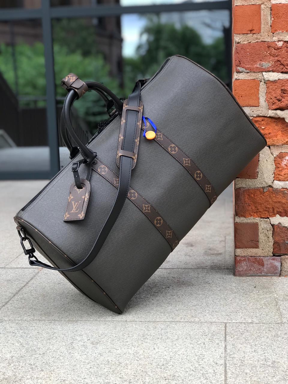ДОРОЖНАЯ СУМКА LOUIS VUITTON детальное фото