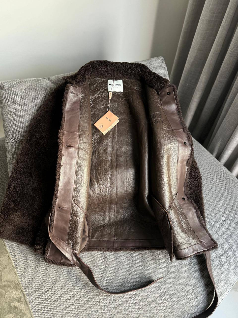 ДУБЛЕНКА MIU MIU детальное фото