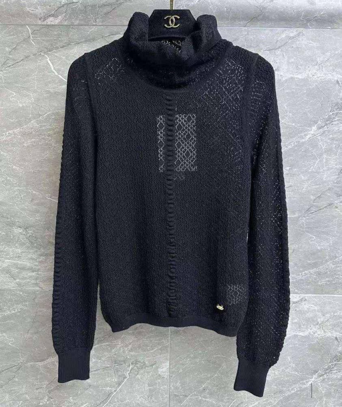 СВИТЕР CHANEL фото