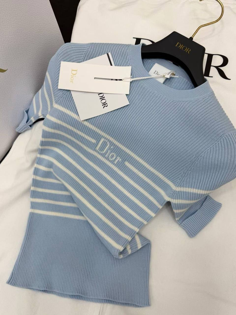 ФУТБОЛКА CHRISTIAN DIOR детальное фото