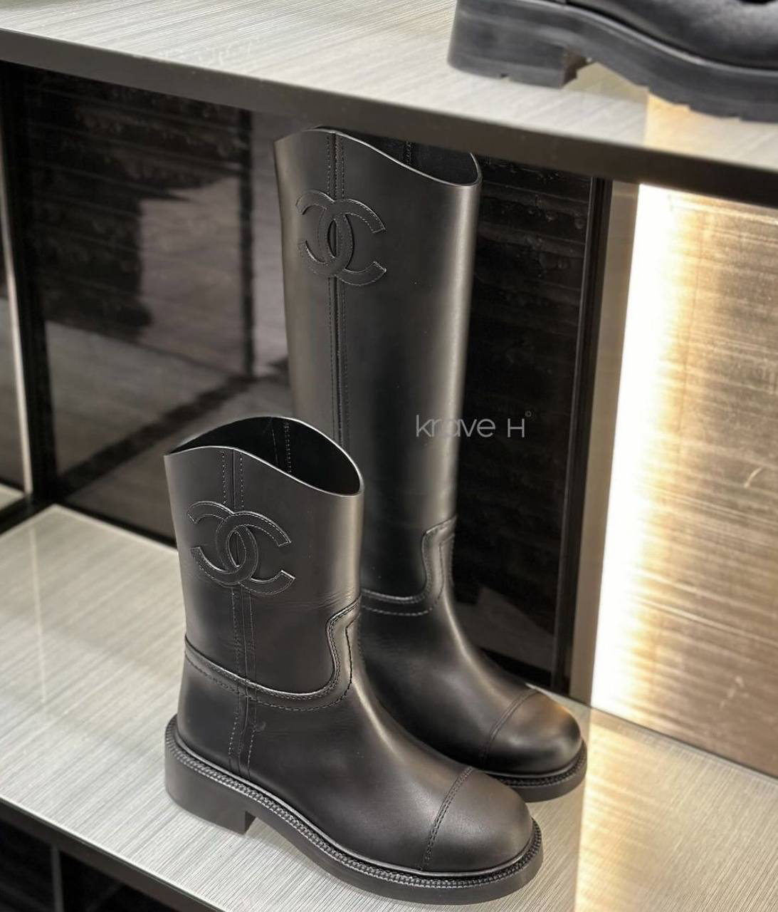 САПОГИ CHANEL детальное фото