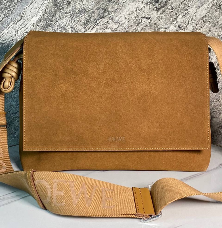 МУЖСКАЯ СУМКА МЕССЕНДЖЕР LOEWE фото
