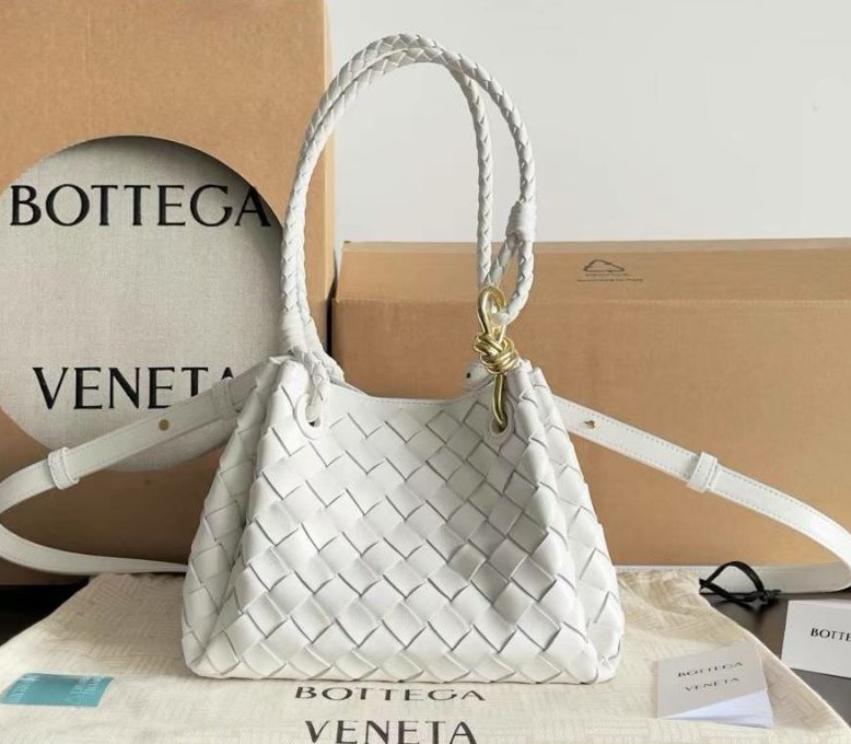 СУМКА BOTTEGA VENETA фото