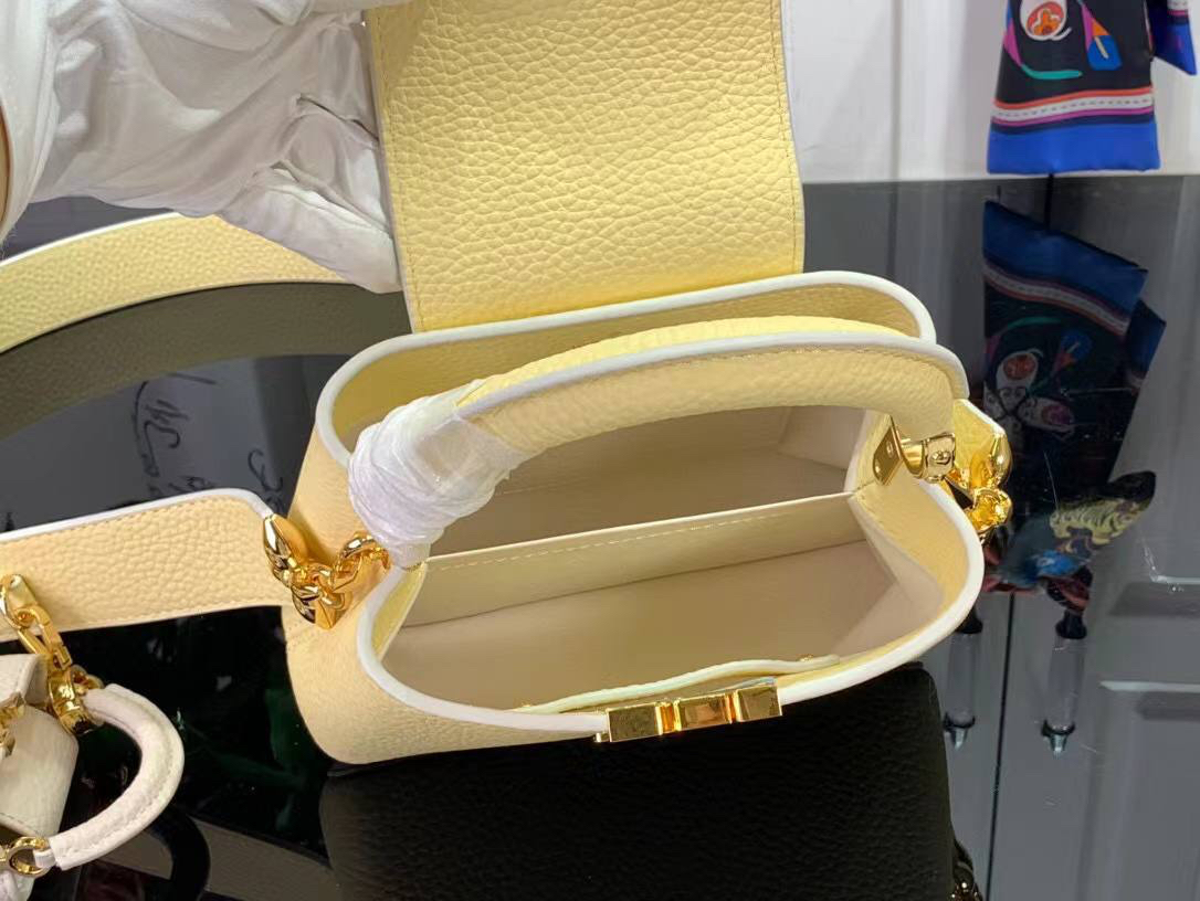 СУМКА LOUIS VUITTON детальное фото