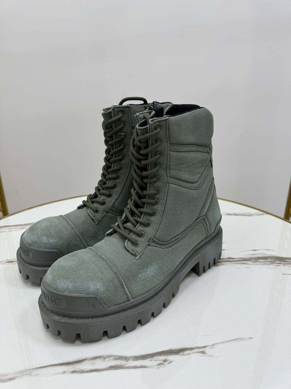 БОТИНКИ BALENCIAGA детальное фото