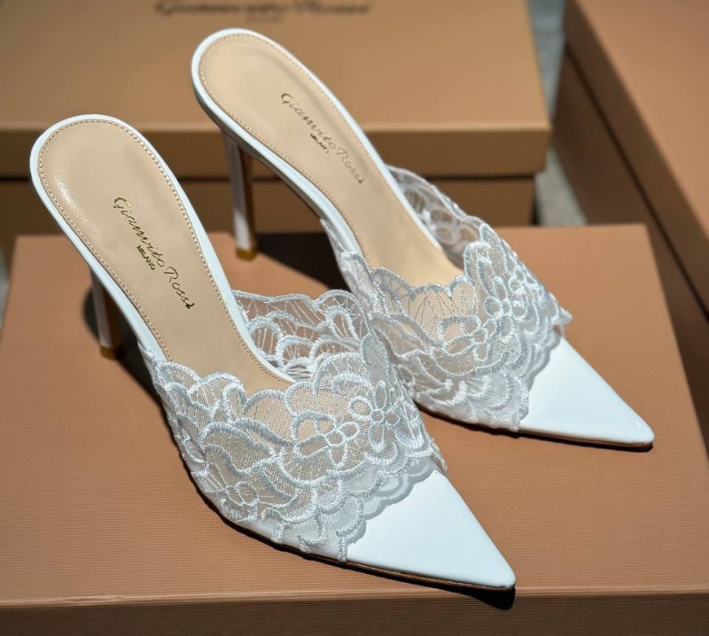 ШЛЕПКИ GIANVITO ROSSI фото