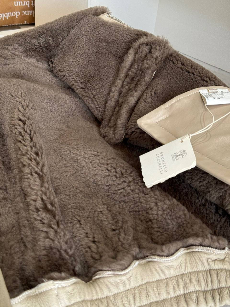 ДУБЛЕНКА BRUNELLO CUCINELLI детальное фото