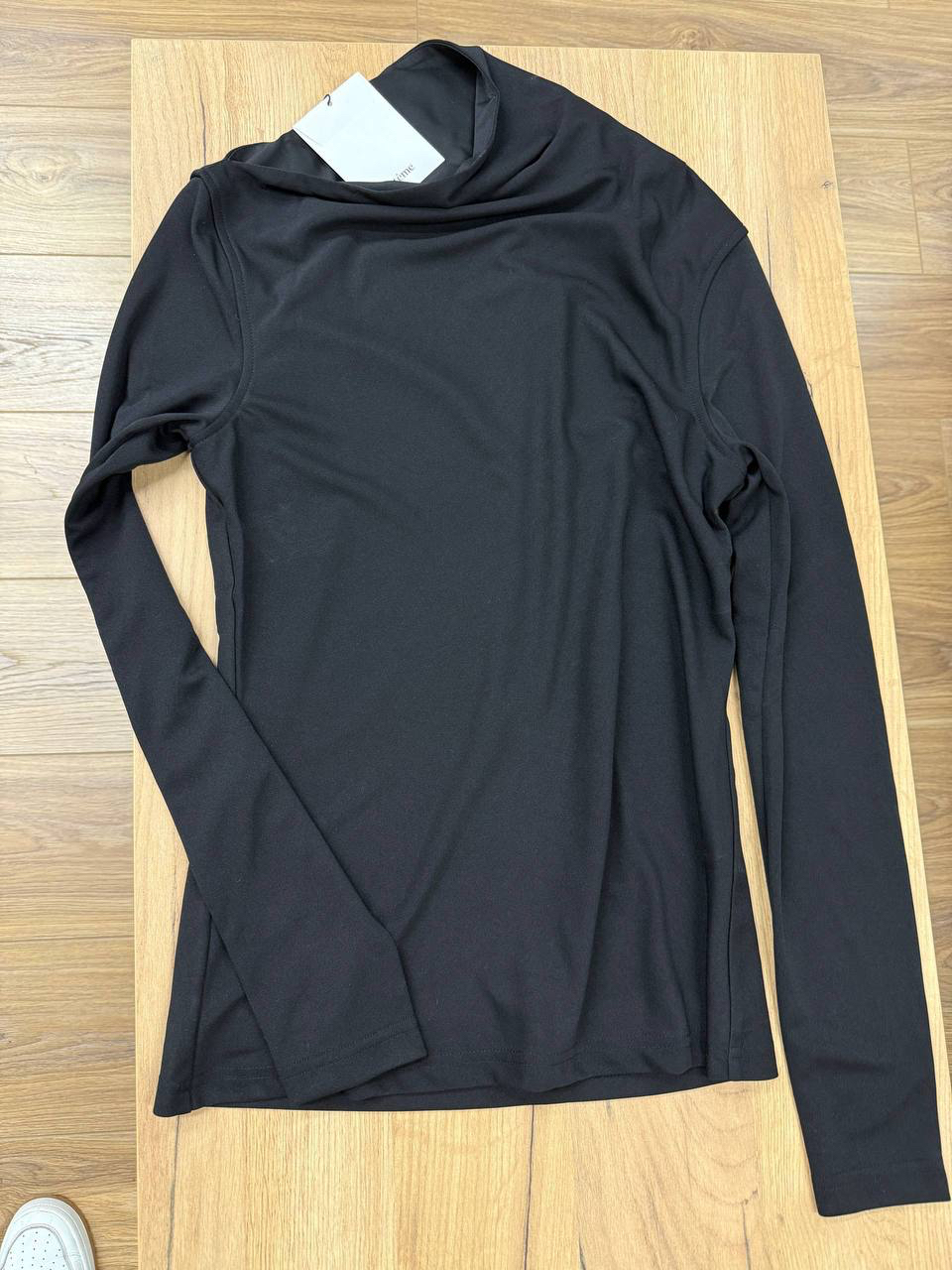 ЛОНГСЛИВ TOTEME детальное фото