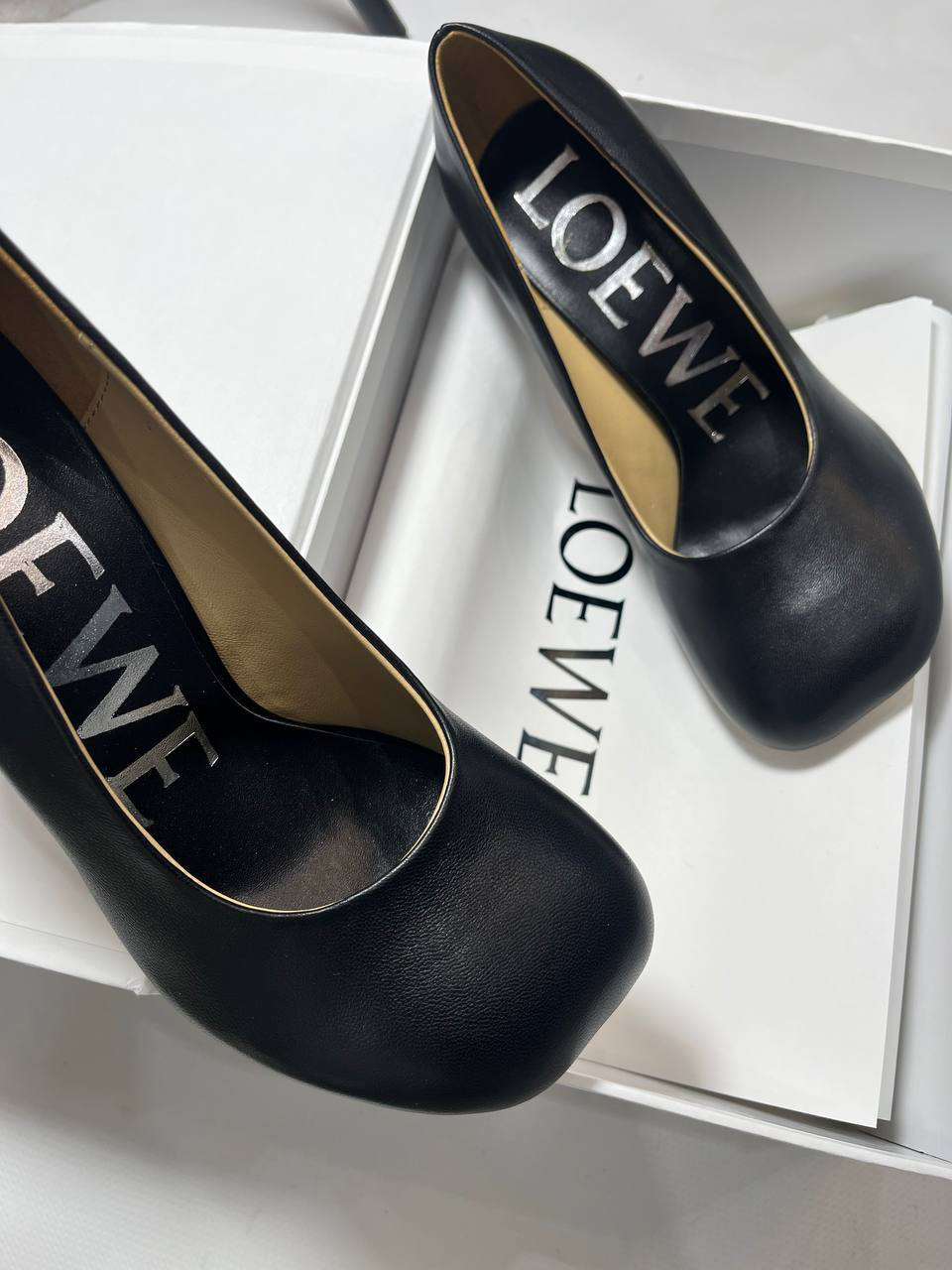 ТУФЛИ LOEWE детальное фото