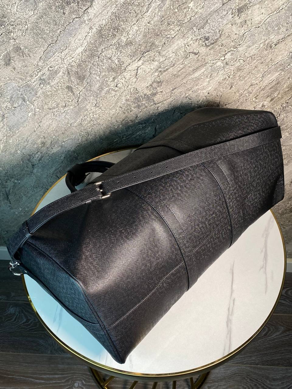 ДОРОЖНАЯ СУМКА LOUIS VUITTON детальное фото