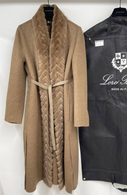 ПАЛЬТО LORO PIANA фото