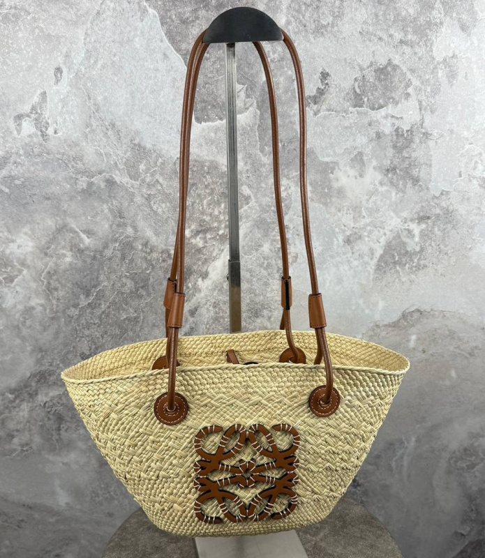 СУМКА LOEWE фото