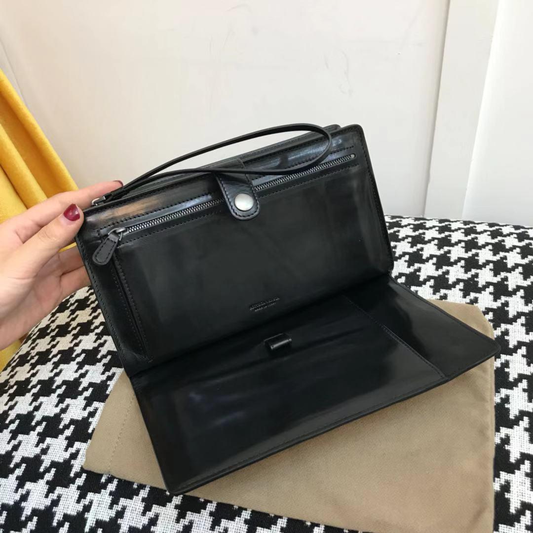 МУЖСКОЙ КЛАТЧ BOTTEGA VENETA детальное фото