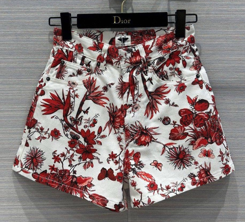 ШОРТЫ CHRISTIAN DIOR фото